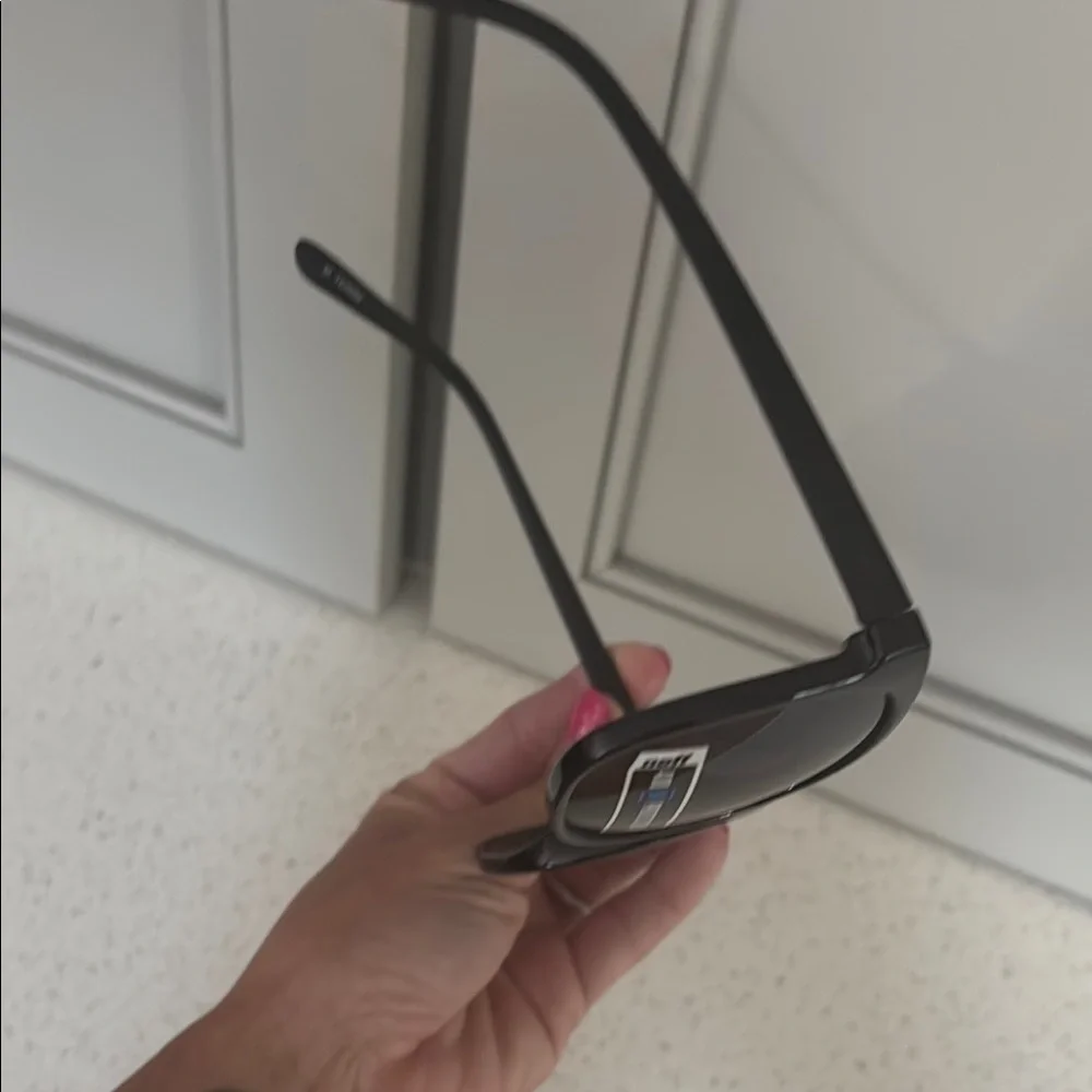 Neff Black 400 UV Protection Sunglasses